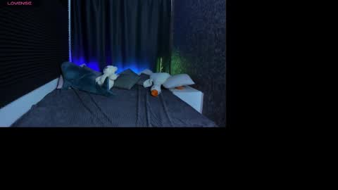 Snapshot of kiki_krash chatting on 10, 3, 2025 Kiki online show from 10, 3, 2025