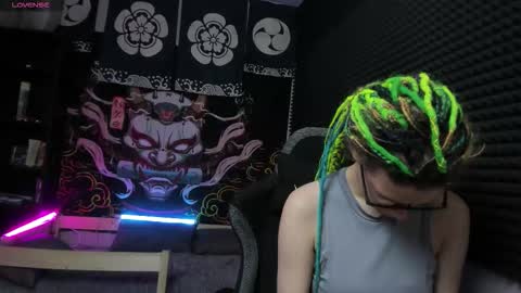 Snapshot of kiki_krash chatting on 17, 9, 2025 Kiki online show from 17, 9, 2025