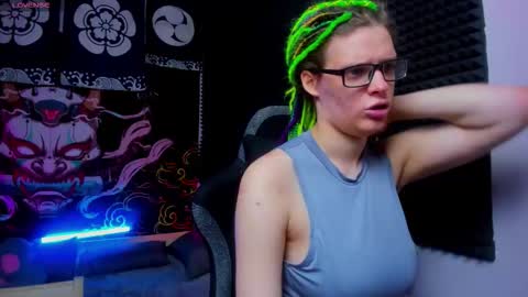 Snapshot of kiki_krash chatting on 26, 9, 2025 Kiki online show from 26, 9, 2025