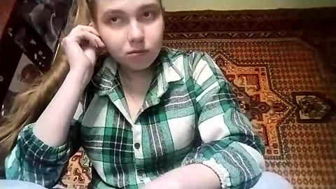 kikibang_ online show from 11, 11, 2025