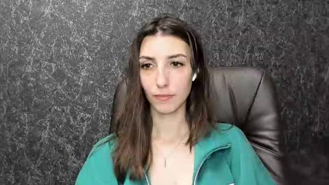 Mika and Miranda online show from 21, 9, 2025