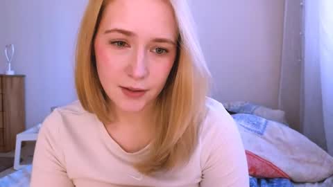 Snapshot of kikikarma chatting on 8, 4, 2026 kikikarma online show from 8, 4, 2026