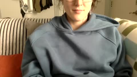 Snapshot of kikiraebabyy chatting on 28, 1, 2025 kikiraebabyy online show from 28, 1, 2025