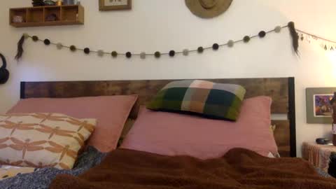 Snapshot of kikiraebabyy chatting on 10, 3, 2025 kikiraebabyy online show from 10, 3, 2025