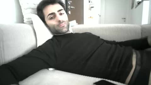 Snapshot of kikkus01 chatting on 8, 1, 2026 kikkus01 online show from 8, 1, 2026