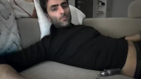 Snapshot of kikkus01 chatting on 9, 3, 2026 kikkus01 online show from 9, 3, 2026