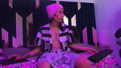 Snapshot of kikyoanddrey chatting on 18, 4, 2026 kikyoanddrey online show from 18, 4, 2026