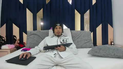 Snapshot of kikyoanddrey chatting on 3, 5, 2026 kikyoanddrey online show from 3, 5, 2026