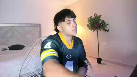 Snapshot of kilian_luxe chatting on 27, 9, 2025 Kilian online show from 27, 9, 2025