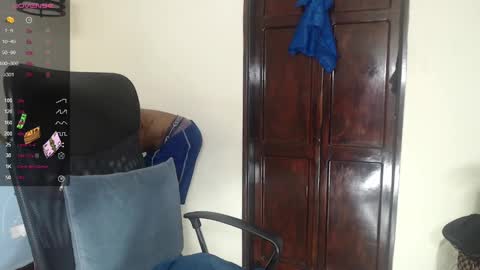 Snapshot of kilian_xx chatting on 5, 12, 2024 Kilian xxx online show from 5, 12, 2024