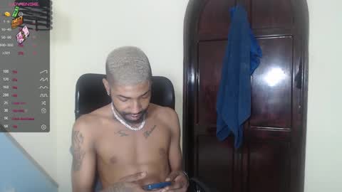 Snapshot of kilian_xx chatting on 31, 12, 2024 Kilian xxx online show from 31, 12, 2024