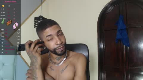 Snapshot of kilian_xx chatting on 5, 2, 2025 Kilian xxx online show from 5, 2, 2025