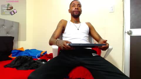 Snapshot of kilian_xx chatting on 27, 10, 2025 Kilian xxx online show from 27, 10, 2025