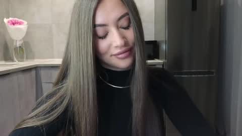 Snapshot of killer__girls chatting on 4, 3, 2025 EvaAnna online show from 4, 3, 2025