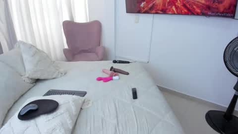 Snapshot of killer_candywow chatting on 2, 10, 2025 Ana online show from 2, 10, 2025