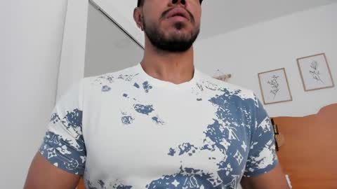 Snapshot of killua_zagarra_ chatting on 29, 4, 2026 Kilua Muscle guy online show from 29, 4, 2026