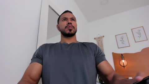 Snapshot of killua_zagarra_ chatting on 6, 6, 2026 Kilua Muscle guy online show from 6, 6, 2026