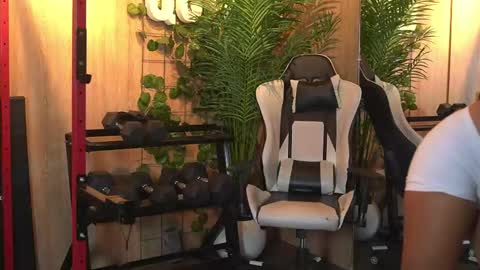 Kim online show from 13, 11, 2025