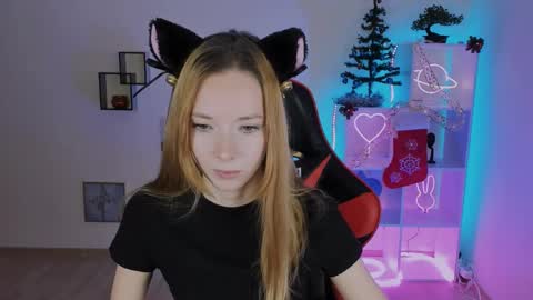 kim_boyd online show from 6, 12, 2024