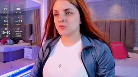 Snapshot of kim_brown_ chatting on 30, 6, 2026 Kim online show from 30, 6, 2026