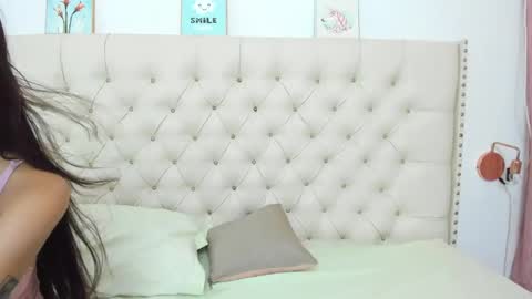 kim_eli online show from 11, 1, 2025