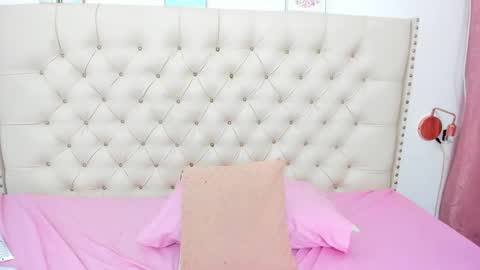 kim_eli online show from 19, 1, 2025