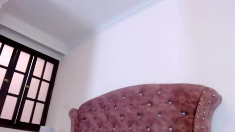K I M online show from 24, 2, 2025