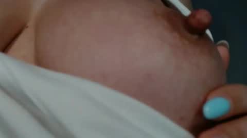 Snapshot of kimberlly0 chatting on 17, 4, 2026 Kim online show from 17, 4, 2026