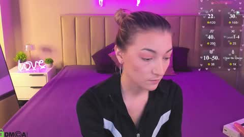 Snapshot of kimberlly_smith chatting on 26, 4, 2026 kimberlly_smith online show from 26, 4, 2026