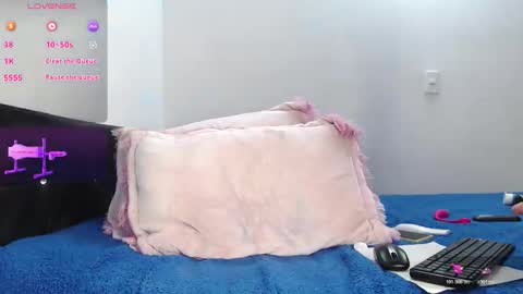 Snapshot of kimberly53610 chatting on 12, 2, 2026 Talianaa online show from 12, 2, 2026