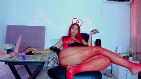 Snapshot of kimberly_lustrum chatting on 4, 6, 2026 kimberly_lustrum online show from 4, 6, 2026
