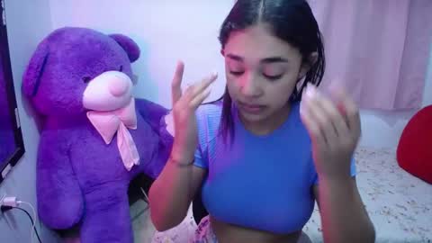 Snapshot of kimberly_slim chatting on 24, 9, 2025 Kim online show from 24, 9, 2025