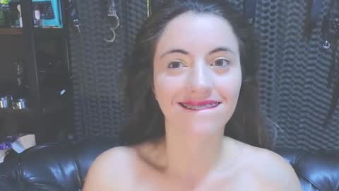 Snapshot of kimberly_swan_ chatting on 27, 1, 2025  KIMBERLY SWAN  online show from 27, 1, 2025