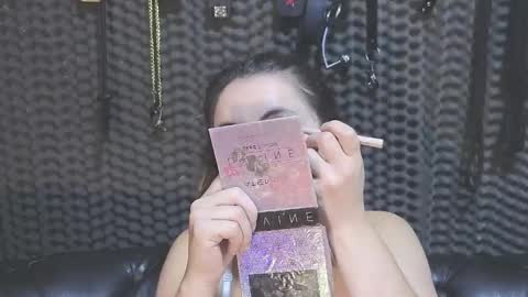 Snapshot of kimberly_swan_ chatting on 2, 2, 2025  KIMBERLY SWAN  online show from 2, 2, 2025