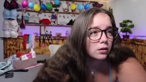 kimberlycaprice online show from 13, 1, 2025