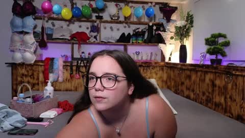 kimberlycaprice online show from 13, 1, 2025