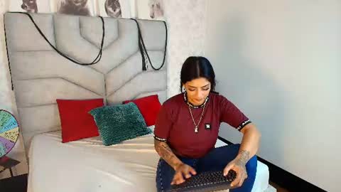 kimberlyfox_t online show from 13, 7, 2026