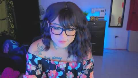 Kimberly Polizzi     online show from 16, 9, 2025