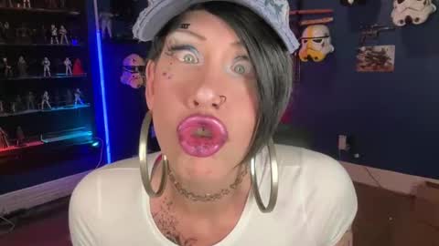 Kimber Haven online show from 13, 9, 2025