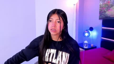 Kimberly Villalobos online show from 5, 12, 2024