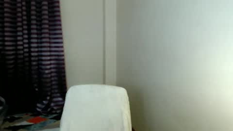 kimchie_21 online show from 30, 4, 2026