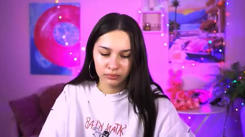 kimclarks online show from 15, 9, 2025