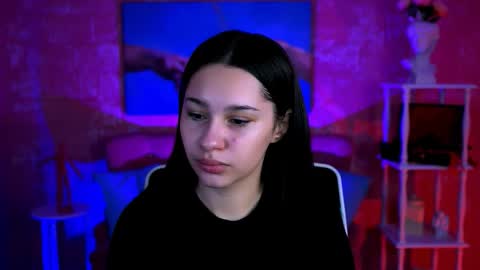 kimclarks online show from 1, 10, 2025