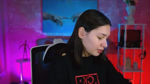 kimclarks online show from 21, 11, 2025