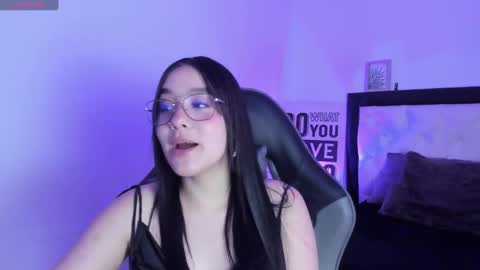 kimgarcez online show from 9, 9, 2025