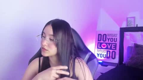 kimgarcez online show from 17, 9, 2025