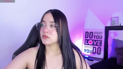 kimgarcez online show from 19, 9, 2025