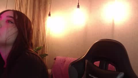 kimgarcez online show from 5, 10, 2025