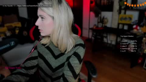 Wolfs Girl online show from 8, 10, 2025