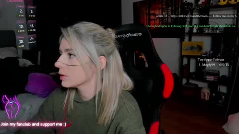 Snapshot of kimilee22 chatting on 4, 2, 2026 Wolfs Girl online show from 4, 2, 2026